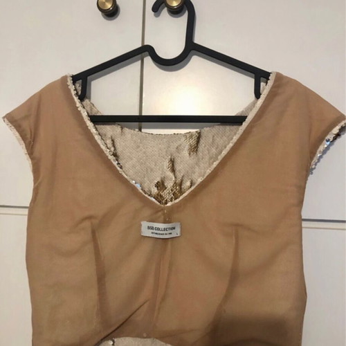 BSB Collection sequin crop top large, like new, beige and gold