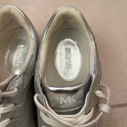 Michael Kors Keating Lace Up Silver Athletic Shoes like new size 39