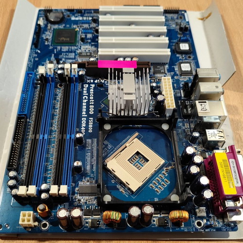 ASRock P4i65PE motherboard like new with box