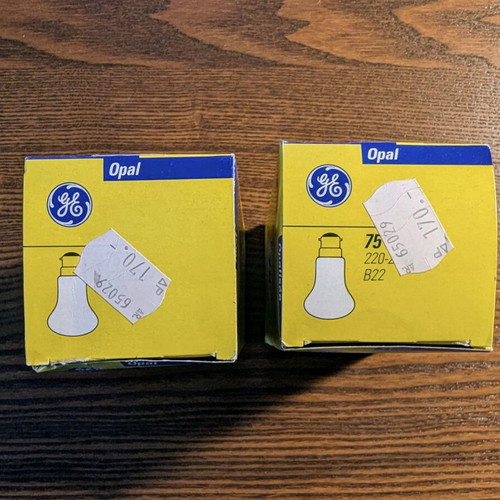 Vintage λάμπα General Electric Opal B22 75W καινούργια, 90s