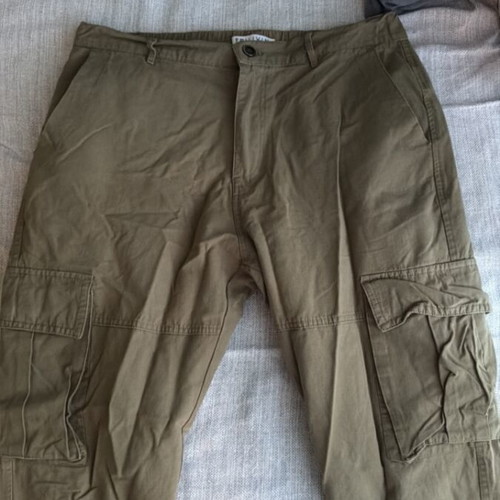Frilivin cargo pants used, size L, olive green