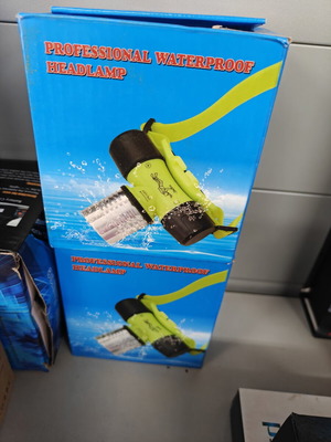 Diving Headlamps new, set of 2 with batteries and charger