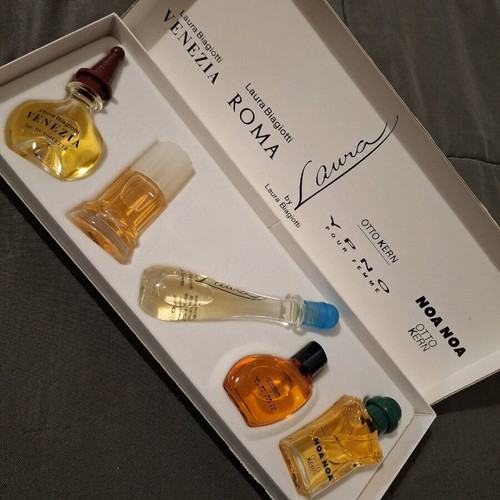 Collectible mini perfumes new