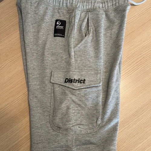 District75 shorts new, grey, size L with cargo pockets