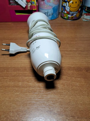 Μπλέντερ χειρός μεταχειρισμένο με ελλείψεις