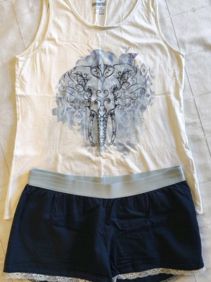 Girls' summer pajama set 12-14 used, white and blue