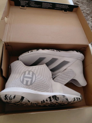Harden basketball shoes new, size 43, Adidas