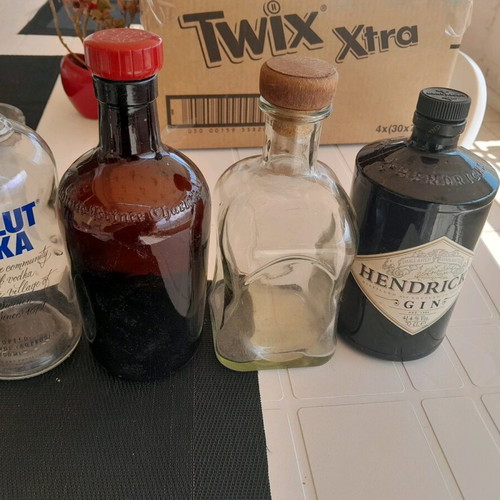 Used drink bottles pack of 7 empty for decoration