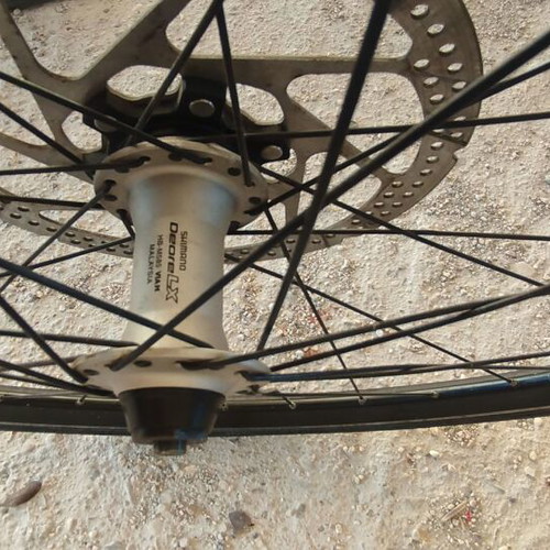 Deore LX 26 Inch Wheelset with Tires used, no Disc Brake