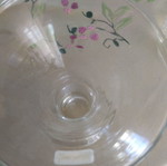 Leonardo glass vase like new with stem base and conical opening