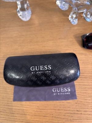 Guess by Marciano black glasses case like new