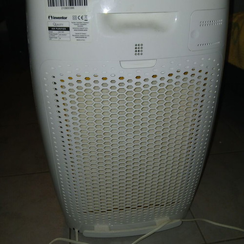 Inventor QLT-300 Air Purifier like new with original filter