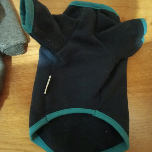 Dog hoodies size S like new, set of 2 pieces
