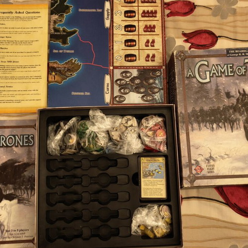 Game of Thrones 1st Edition Board Game used, complete