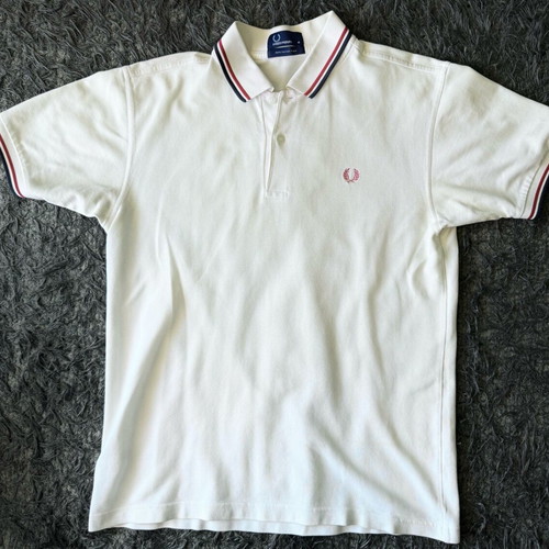 Fred Perry men's short-sleeve polo shirt size medium like new, white