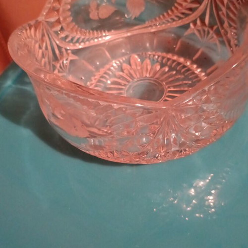 Glass fruit bowl from 1980s like new
