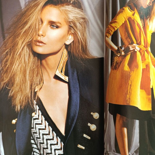 Bazaar magazine February 2006 like new, Scarlett Johansson features