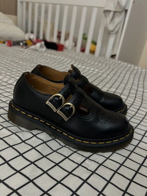 Dr. Martens Mary Jane shoes size 36, like new, black