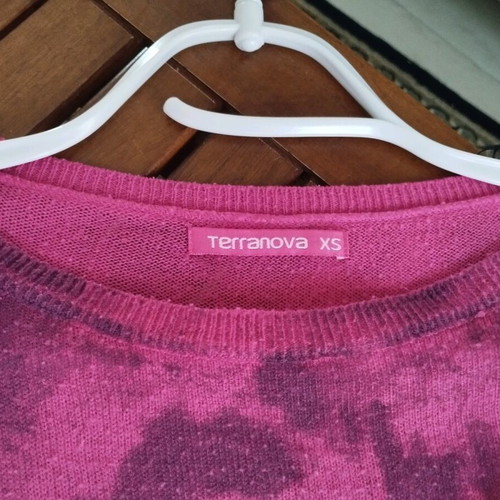 Terranova thin knitted shirt like new, pink and purple