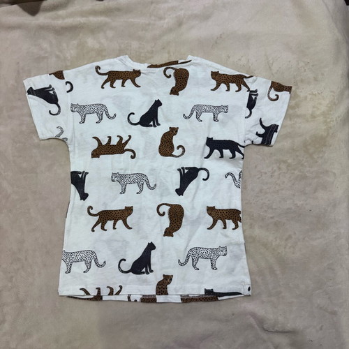Set of three girls t-shirts like new, sizes 134-140, Champion
