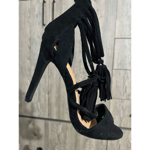 Black suede high-heeled sandals like new, size 36