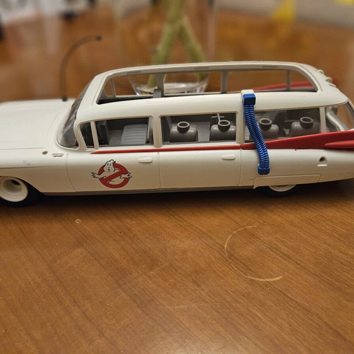 Ghostbusters Ecto-1 Playmobil μεταχειρισμένο αυτοκίνητο, λείπει εξοπλισμός οροφής και πόρτες