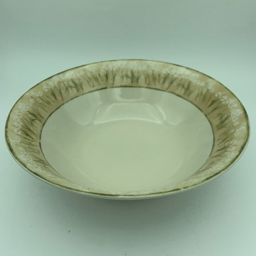 Set of 2 large serving bowls like new, vintage Narcissus pattern