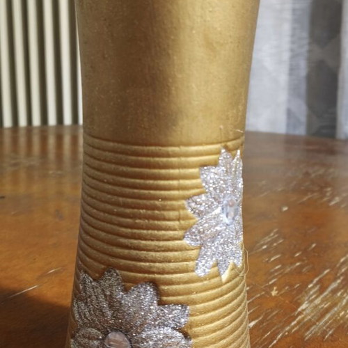Decorative gold vase 23cm used