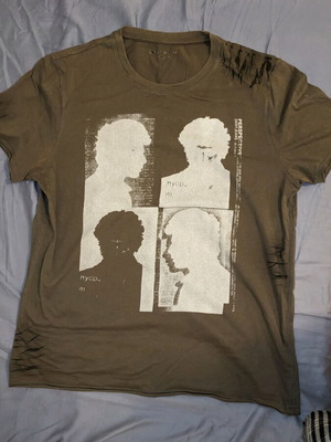 DKNY t-shirt used, gray, size M