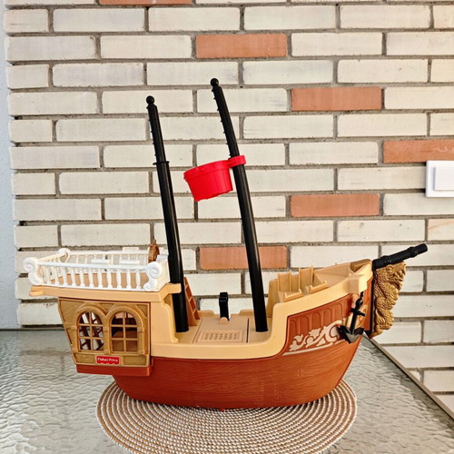 Fisher Price Great Adventures Pirate Ship 1994