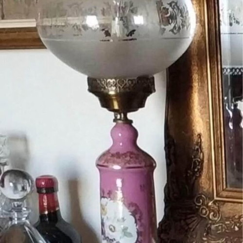 Porcelain lamp pink, like new