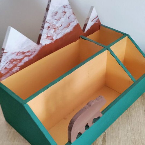 Wooden decorative box new, suitable for desk small items