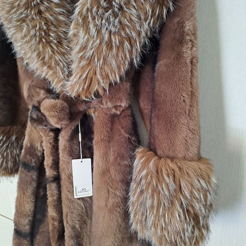 Fur coat brown new ecological quality one size