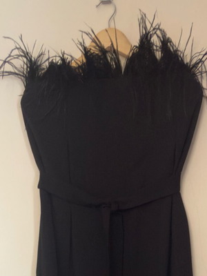 Ολόσωμη φόρμα BSB καινούργια, strapless με πούπουλα, μέγεθος 44