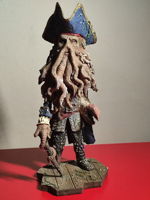 Neca Pirates Of The Caribbean Davy Jones Head Knocker bobble head като нов, с кутия