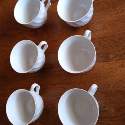 Porcelain tea cups set of six white vintage like new