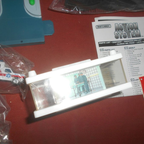 Matchbox Action System Hospital vintage toy 1996, like new