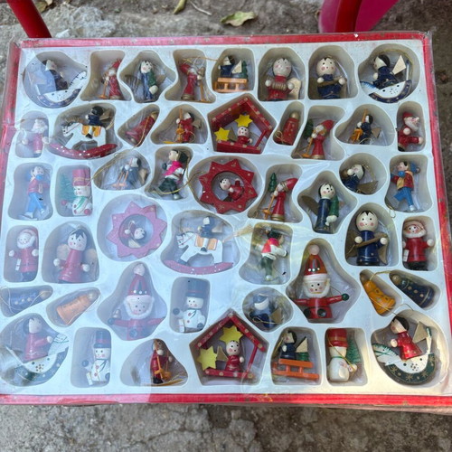 Christmas ornaments set of 50 pieces new