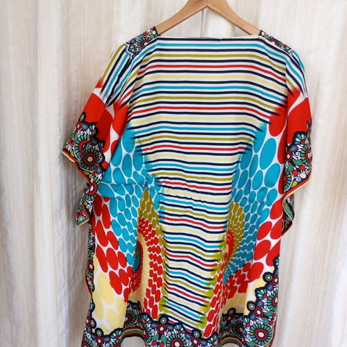 Colorful kaftan like new with waist cinch