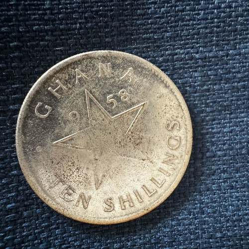Ghana 10 Shillings Black Star of Africa Silver coin like new