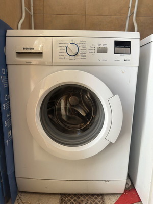 Siemens washing machine like new, 8kg load capacity