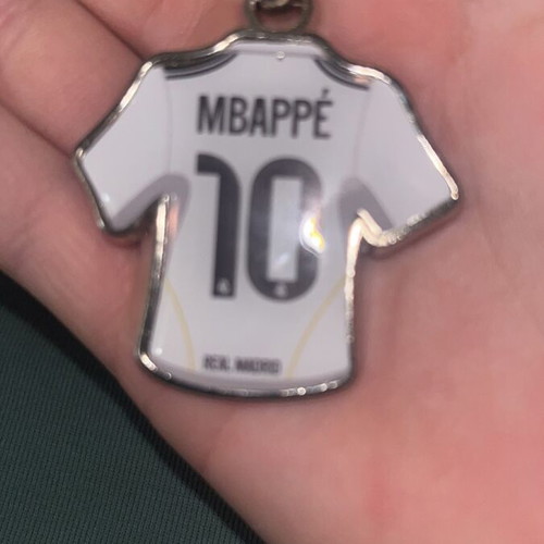 Mbappé 10 Real Madrid keychain
