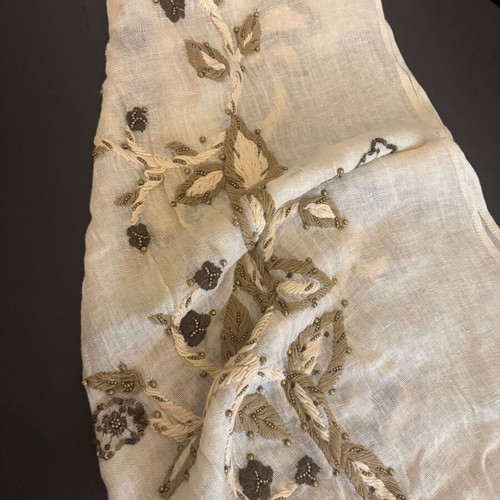 Massimo Dutti Linen Scarf with Embroidery new, beige and gold