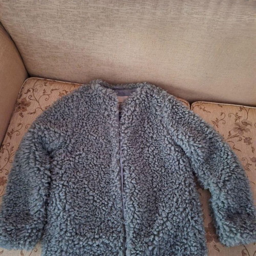 Pull & Bear fleece jacket like new, light velvet, green and turquoise, size M