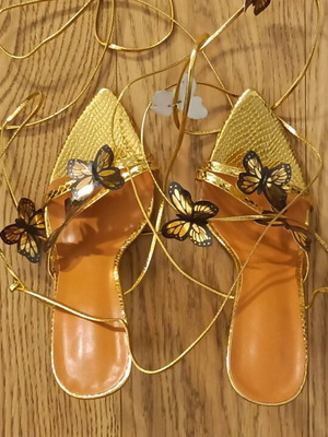 Gold sandals like new with butterflies, 12 cm heel, size 39