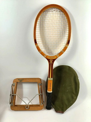 Spalding Olympic Wooden Tennis Racket like new, 1930-1940 vintage