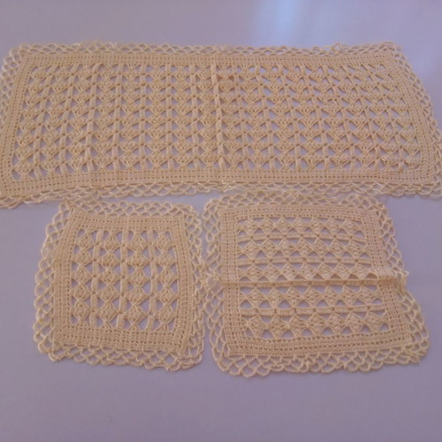 Knitted doily set new, canary yellow