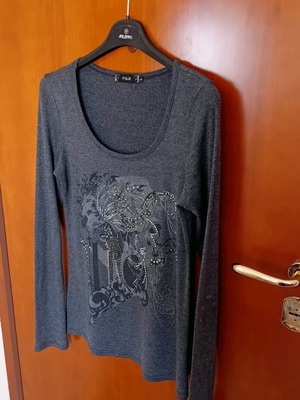Cotton blouse gray like new, size L with strass details