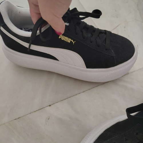 Puma women's sneakers like new, size 36, black and white