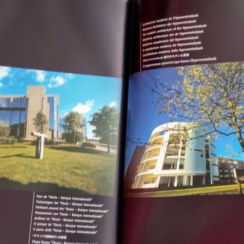 Luxembourg travel books used, 2 volumes, French